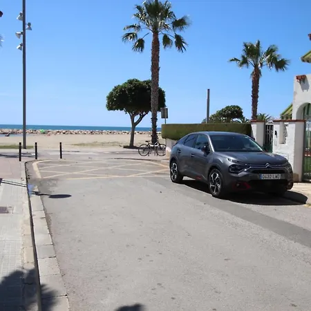 Planta Baja, Primera Linea, Playa, Jardin Privado, Ardiaca, Cambrils, Apartamento Jacqueline Exterior photo