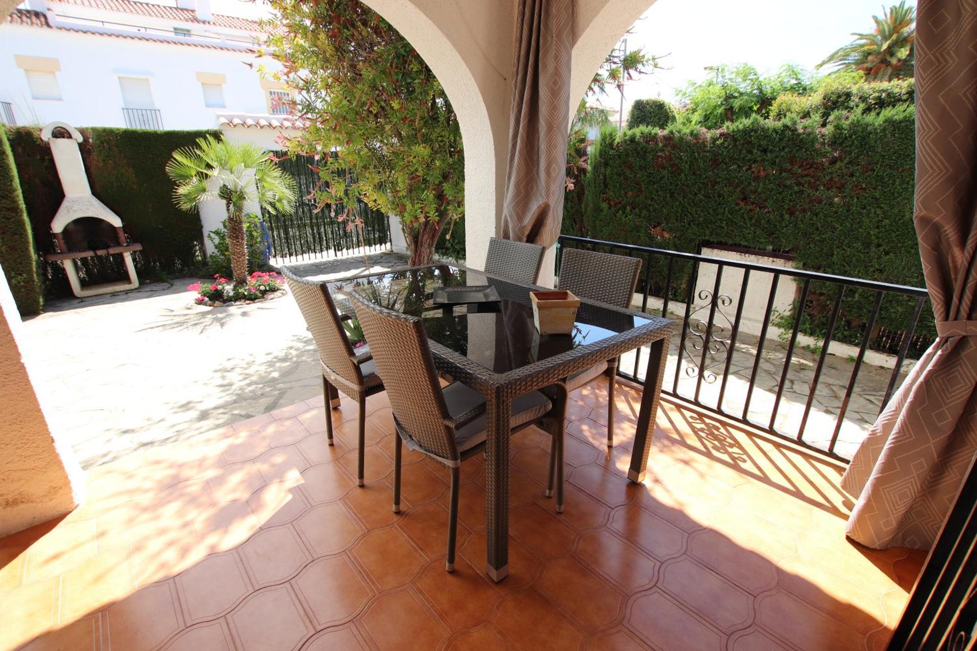Planta Baja, Primera Linea, Playa, Jardin Privado, Ardiaca, Cambrils, Jacqueline Apartment *
